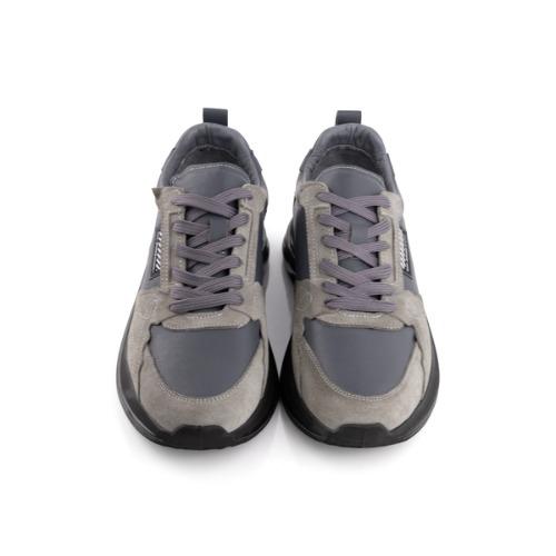 MegaUrban Ash - Gri Süet Detaylı Siyah Tabanlı Sneaker